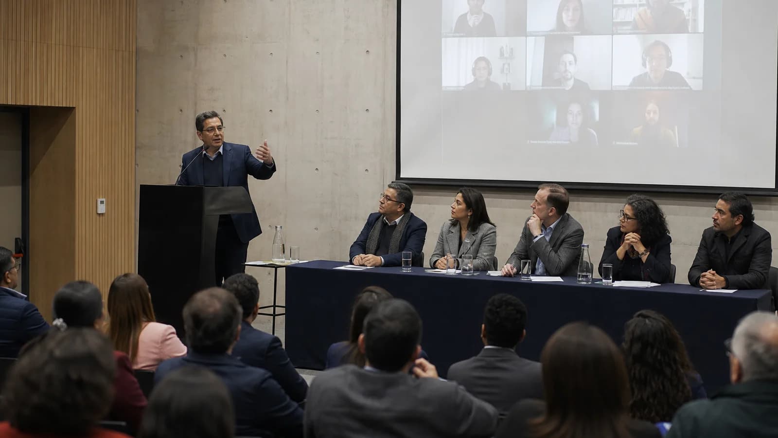 6 universities in 5 Latin American countries jointly offer credit-bearing online Korean studies courses