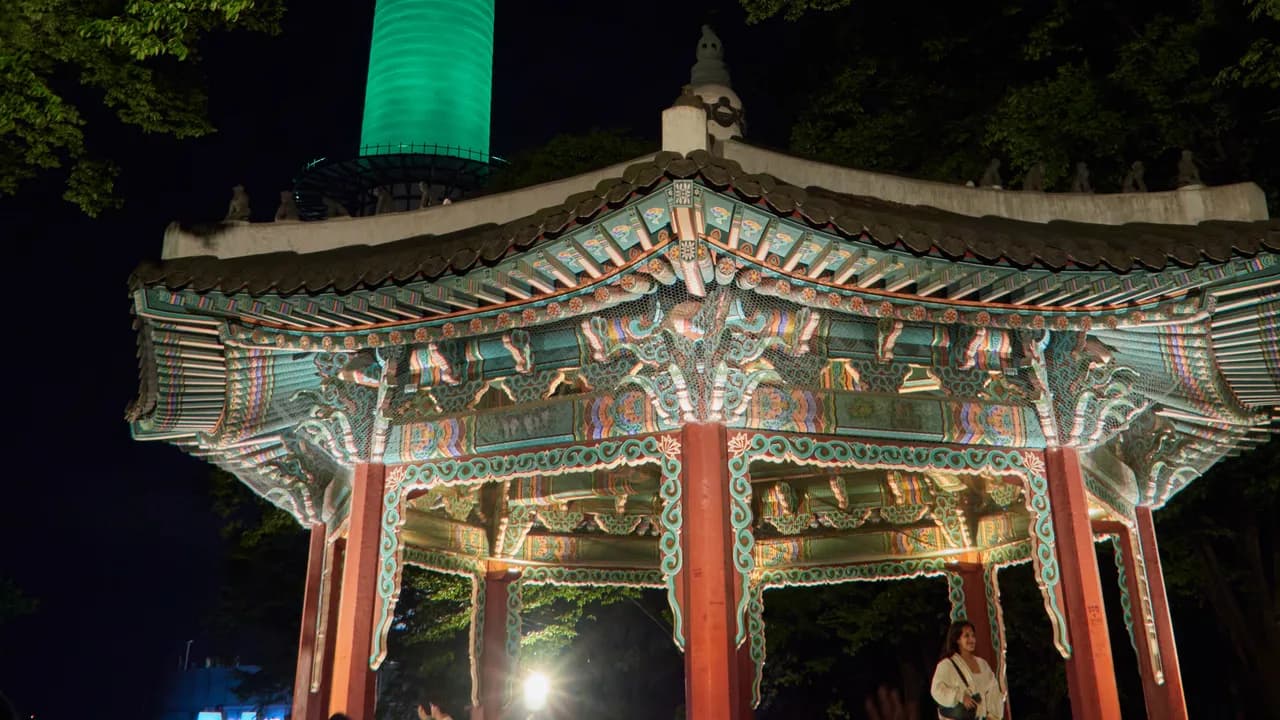 남산 나이트 페스티벌 23일 개막…캠프닉 예약 마감, 팔각클럽은 11월 2일 접수